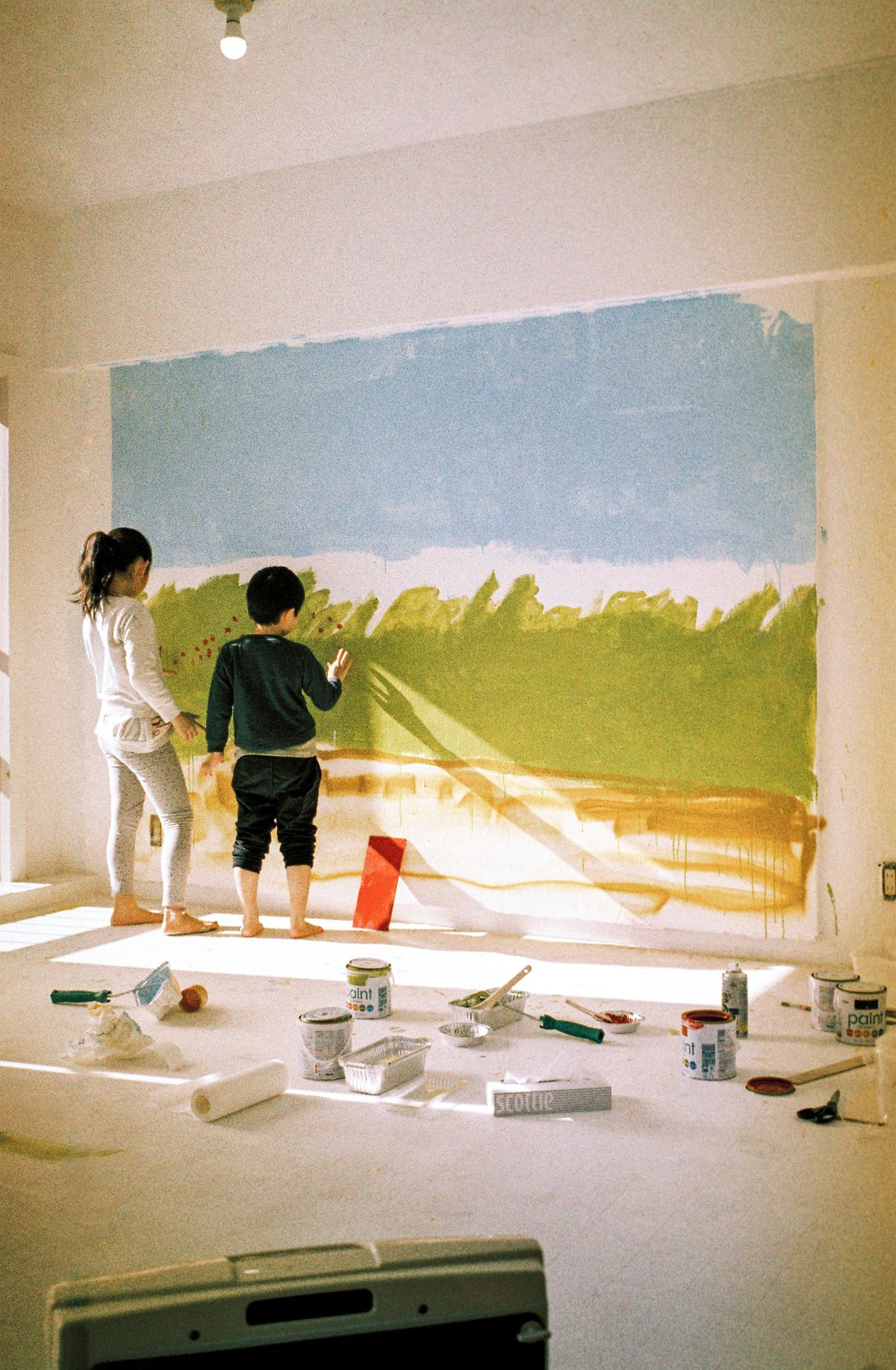 images shot on LomoChrome Color '92 film