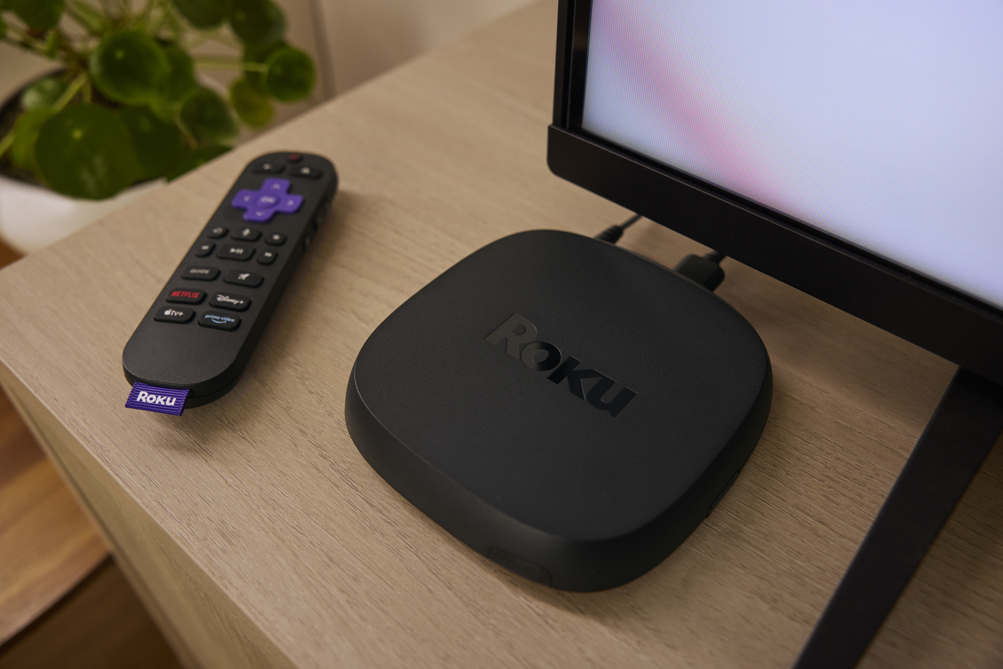 Roku Ultra Player + Voice Remote