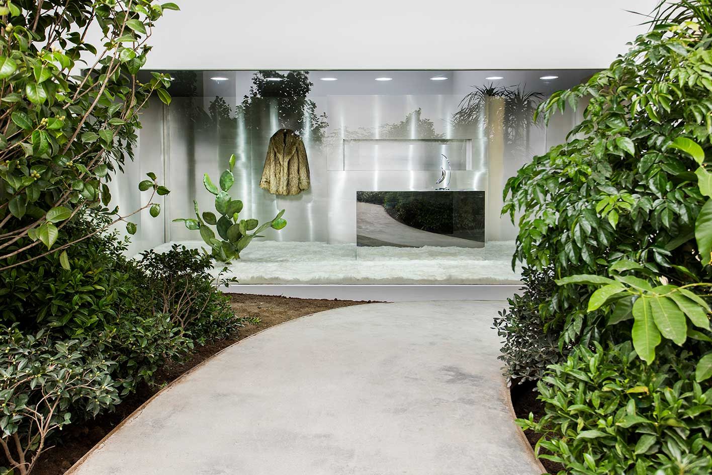 Gucci Maurizio Cattelan ‘The Artist is Present’ exhibition Wallpaper