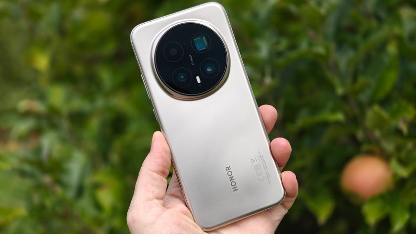 The back of the Sunrise Gold Honor Magic 8 Pro