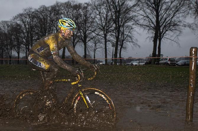Bart Wellens covered in mud