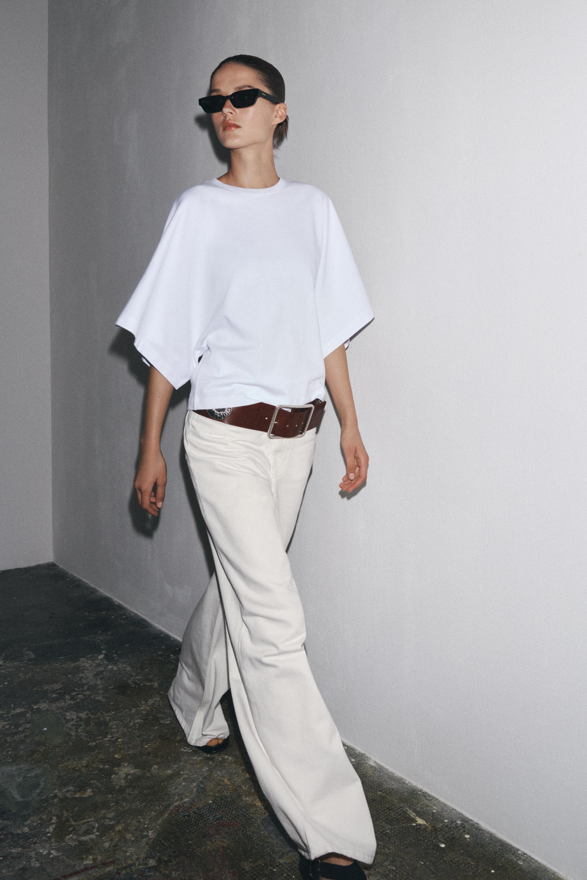 Washed Cape Sleeve T-Shirt