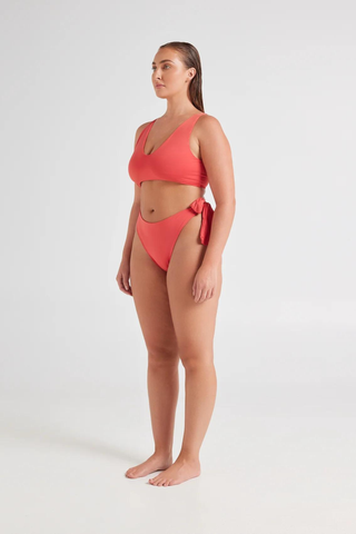 Trend: High Rise Swimsuits If You Dare, Many Won't - BellyitchBlog