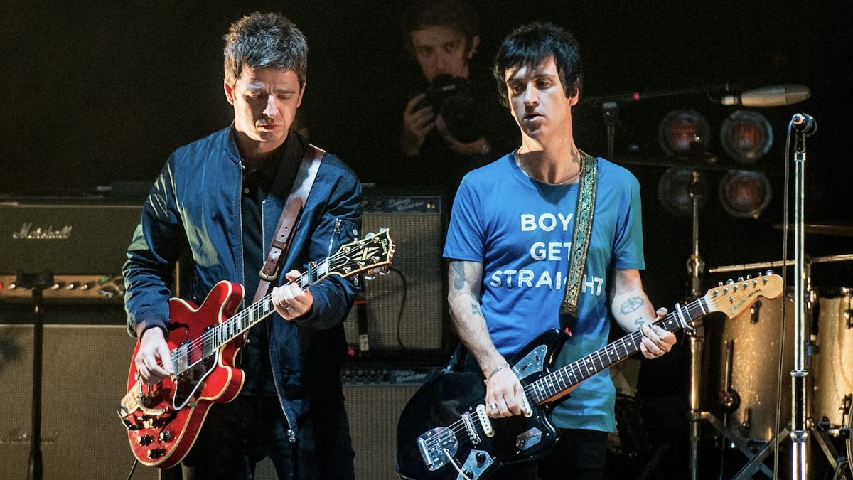 Noel Gallagher and Johnny Marr