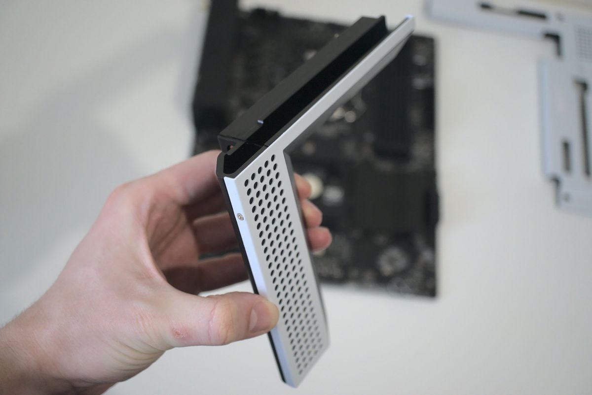 NZXT N7 Z490