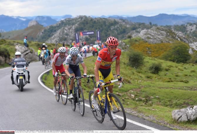 Alberto Contador lines out his rivals at the Vuelta a Espana