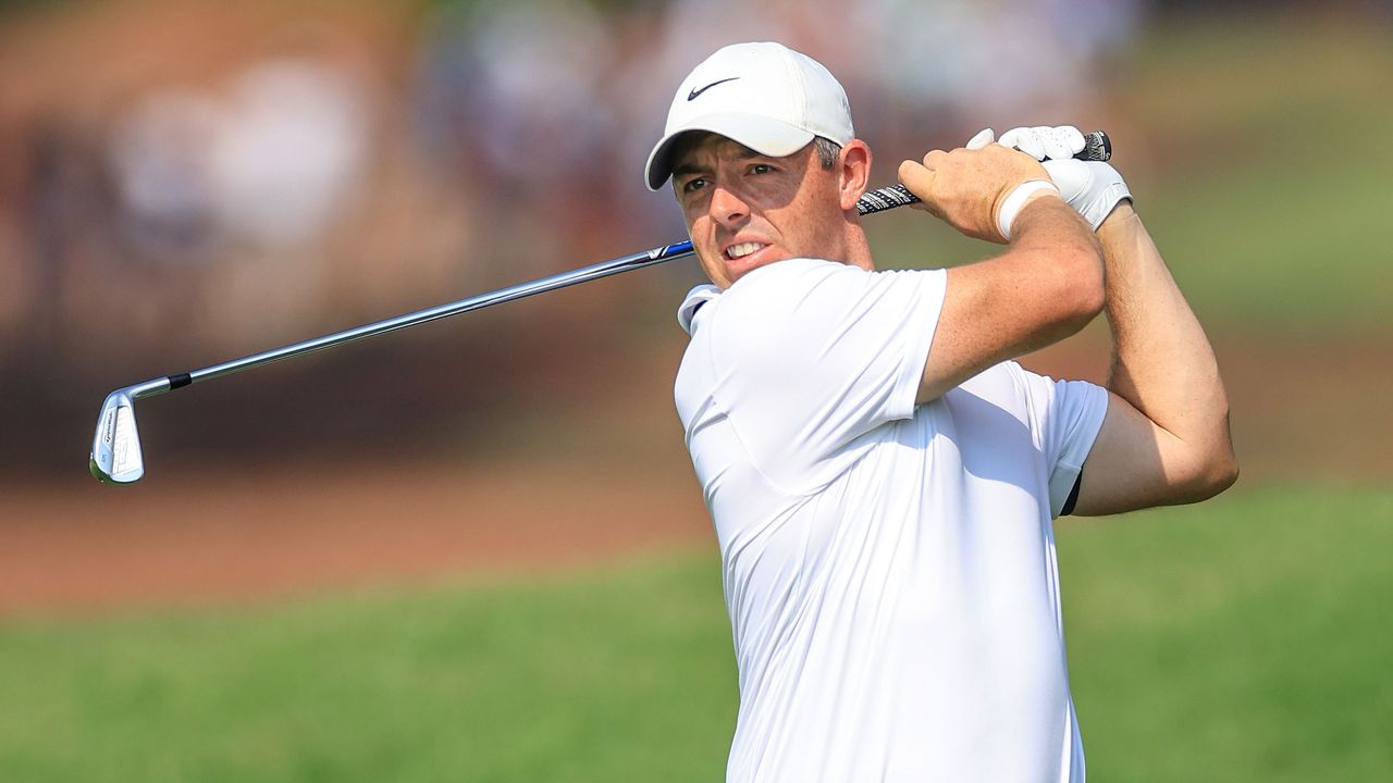 Photo of Rory Mcilroy using his p760 4 iron