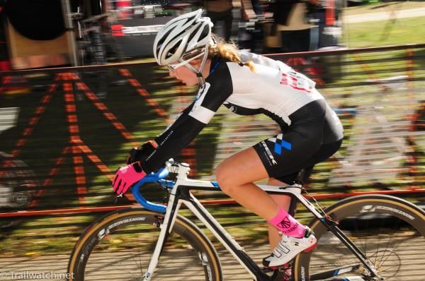 Sixteen-year-old Ellen Noble (Trek Cyclocross Collective) in her first elite race