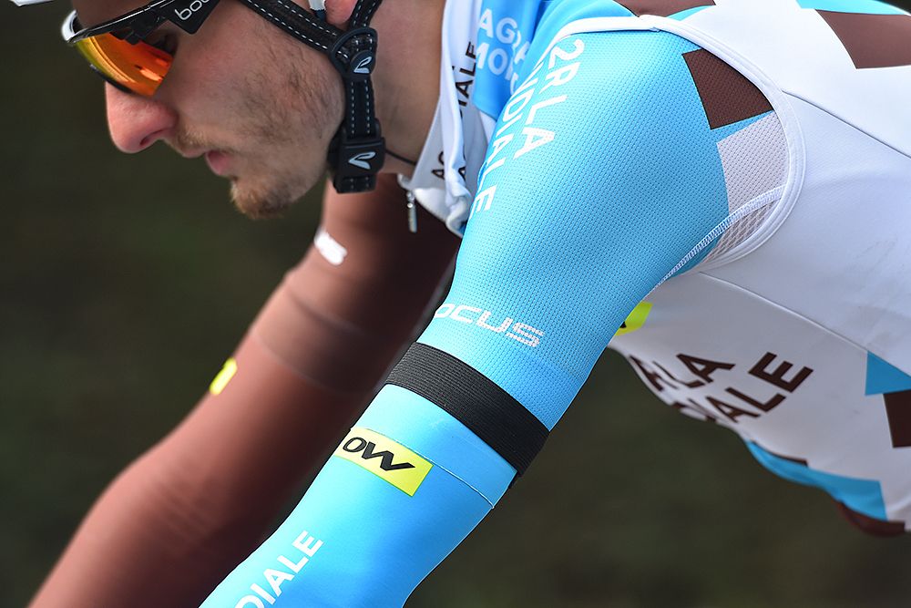 AG2R La Mondiale rider wearing black ribbon to mourn the terrorist attack in Brussels
