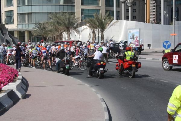 A brief moment of chaos as the race is neutralised.