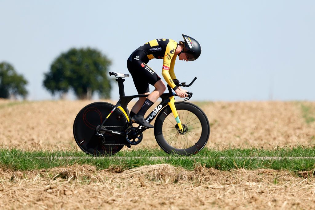 SITTARD WATERSLEY NETHERLANDS SEPTEMBER 03 Riejanne Markus of Netherlands and Jumbo Visma Team sprints during the 25th Simac Ladies Tour 2022 Stage 5 a 178km individual time trial stage from Windraak to Sittard Watersley SLT2022 UCIWWT on September 03 2022 in Sittard Watersley Netherlands Photo by Bas CzerwinskiGetty Images