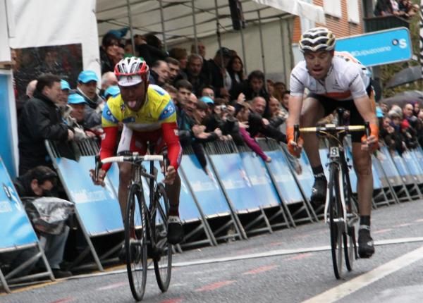 Joaquim Rodriguez Oliver (Katusha Team) wins stage 5