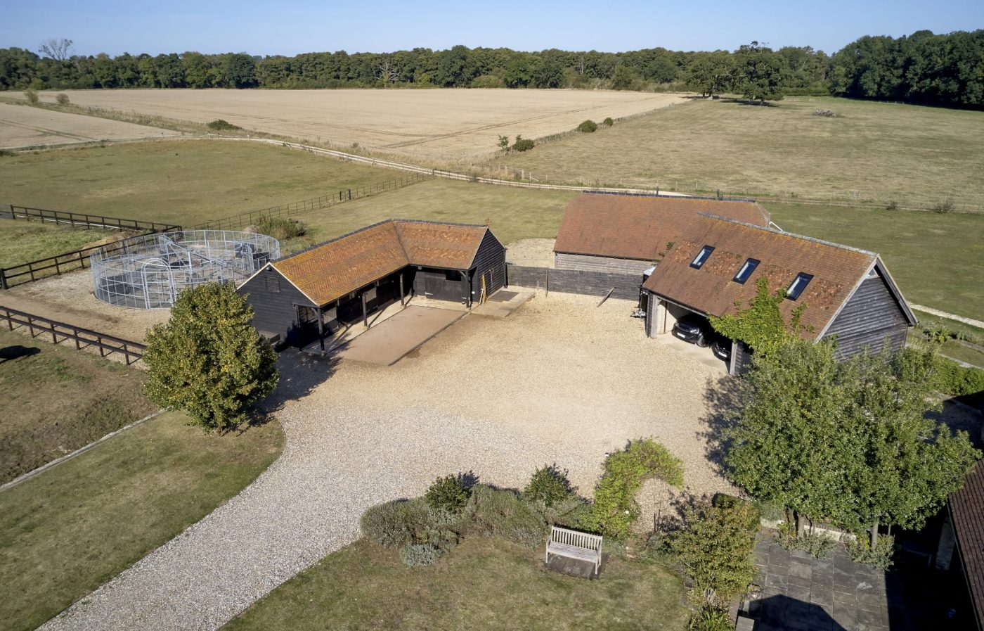 Middle-Barn-Pusey-Knight-Frank-7-scaled-e1588670875613.jpg