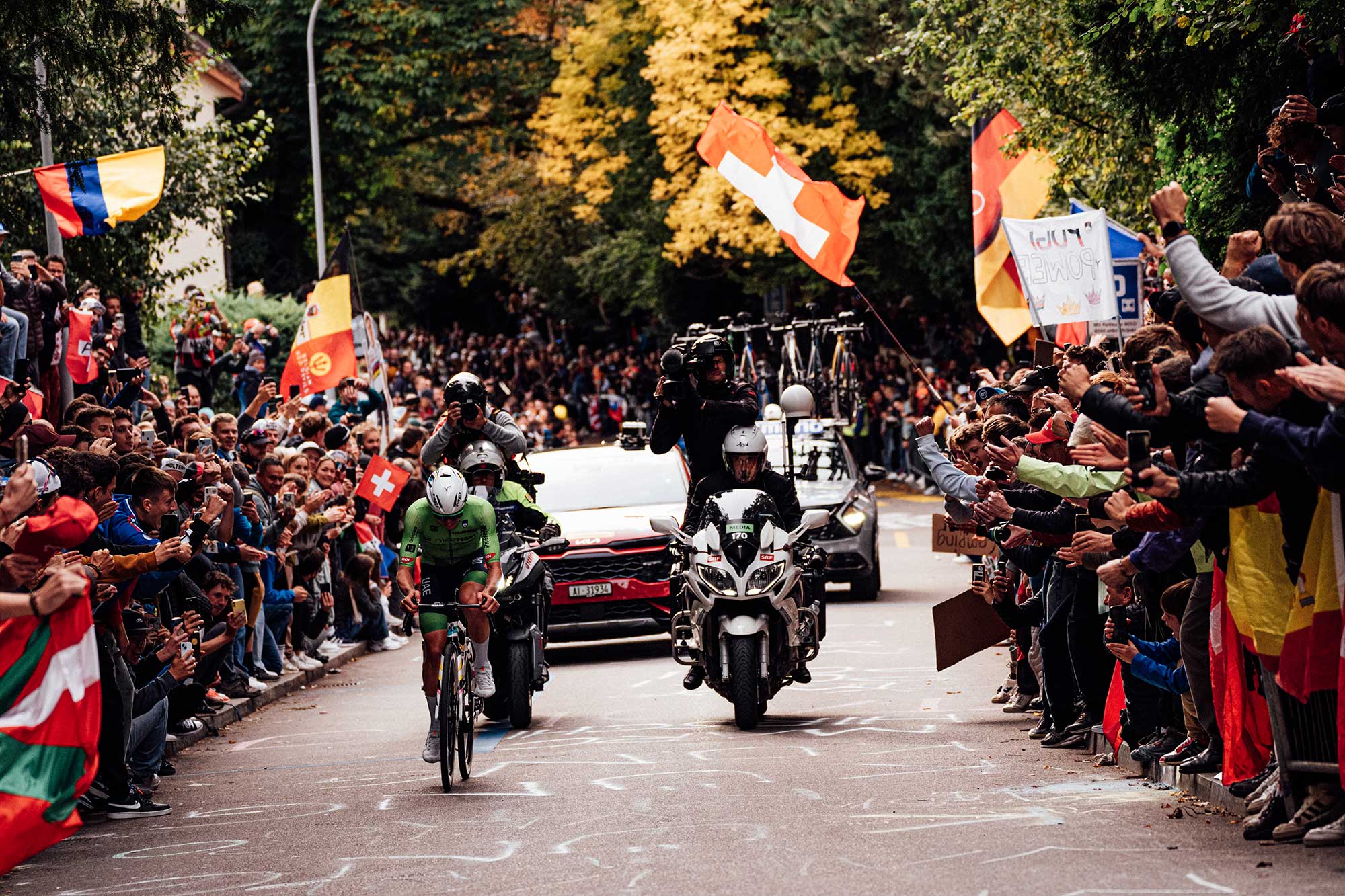 Picture by Zac WilliamsSWpixcom 29092024 2024 UCI Road and Paracycling Road World Championships Zurich Switzerland Men Elite Road Race Tadej Pogaar Slovenia