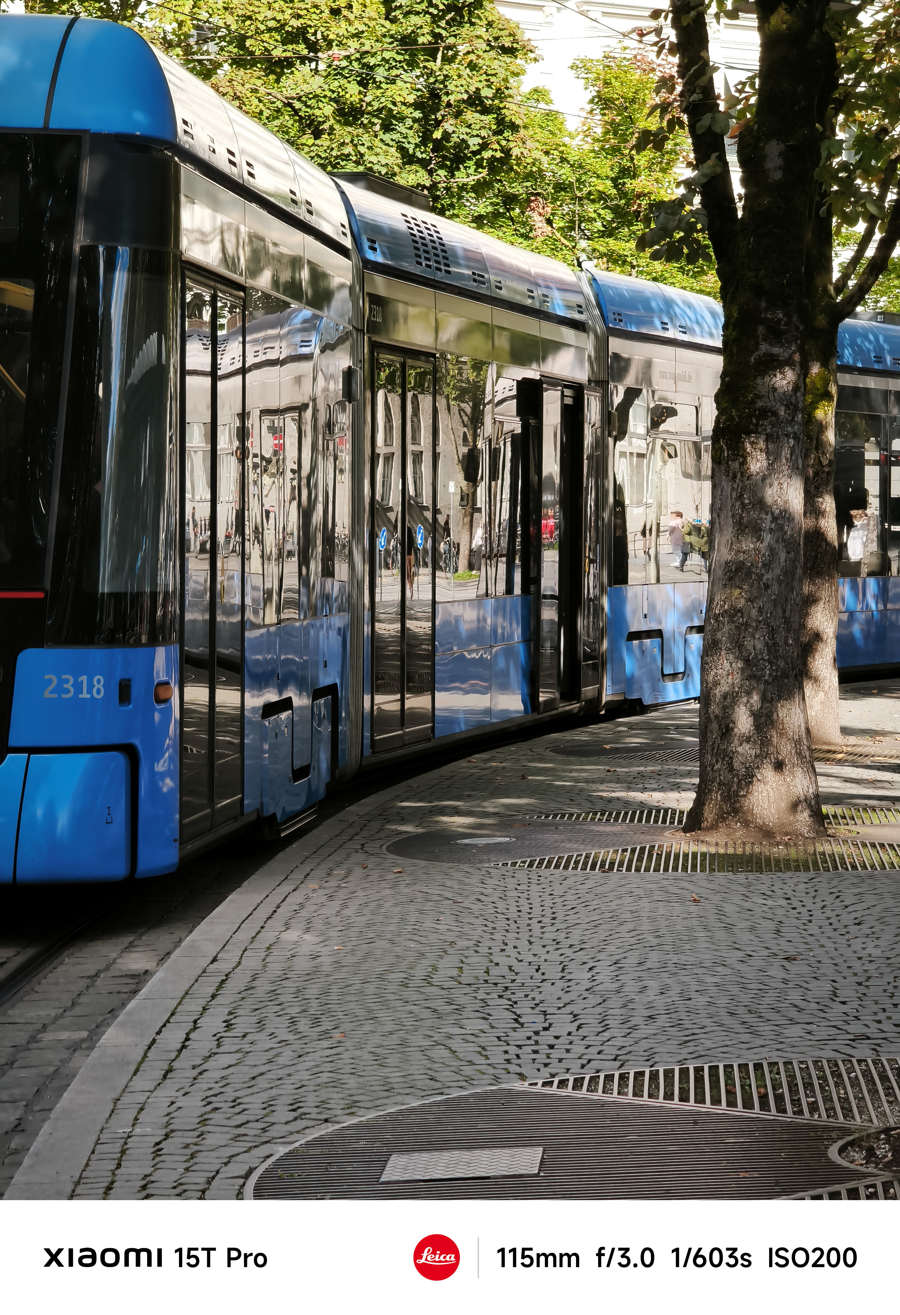 A tram in Munich pulling away
