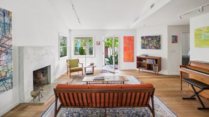 Living room in Lenny Kravitz home