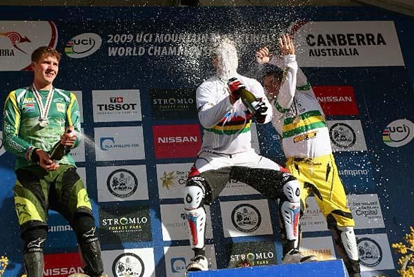 Steve Peat on the World Championship podium in Canberra in 2009.