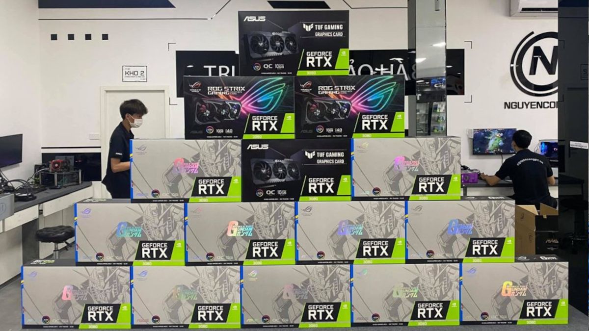 Rare Gundam themed RTX 3080 GPUs being built into a mining rig