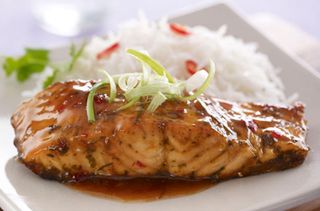 Salmon fillet recipes, Salmon with sticky chilli sauce