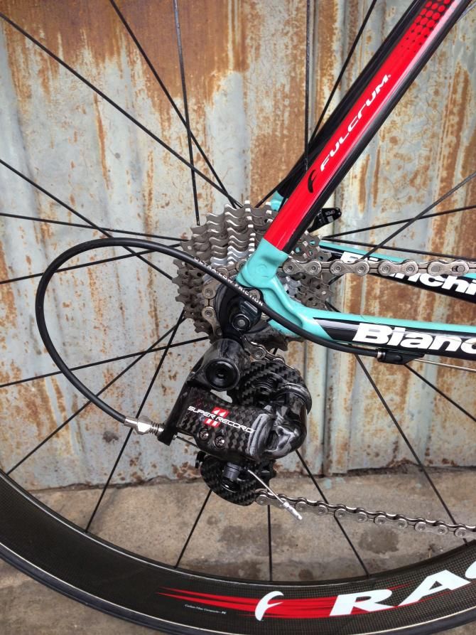 The rear section of gear cable is external which can make lubing the last piece of outer cable much quicker than internal systems
