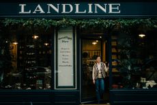 the exterior of landline store in paris 