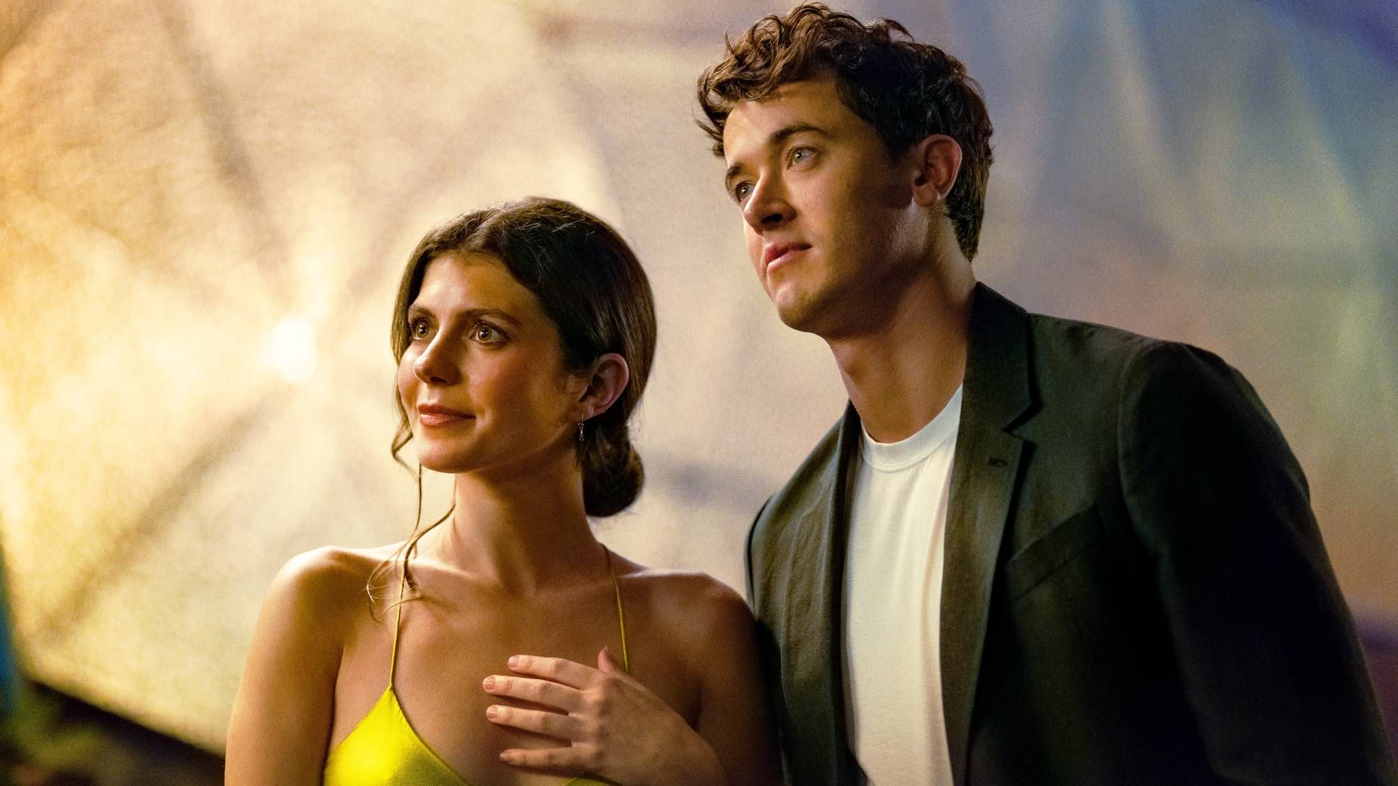 Netflix's new rom-com movie is a sun-soaked escape from the winter blues — but there’s a problem