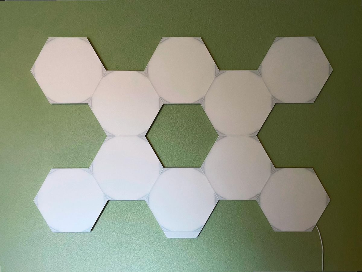 Nanoleaf Shapes Review: The Shapes Of The Future Start With Hexagons ...