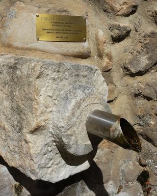 Fontecchio's first Fountain of Tolerance was dedicated during a ceremony in August 2021.
