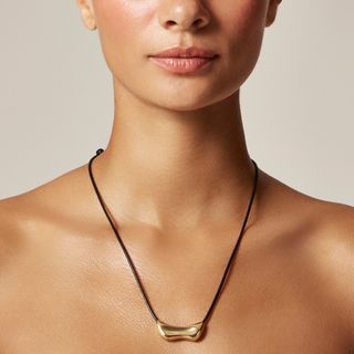 PdpLx5naQayz9vwuL8bJkU-320-80 35 اكتشاف كلاسيكي من J.Crew و Madewell و COS لعام 2025