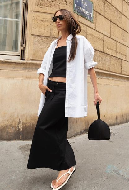 22 Black Maxi Skirt Outfits That Are Effortless and Elegant | Who What Wear