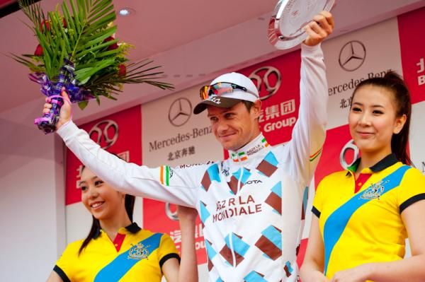 Nicholas Roche (Ag2r) on the podium after winning the stage