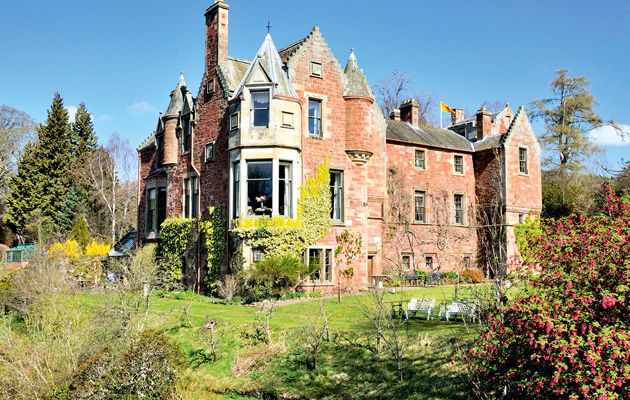 country houses for sale within easy commuting distance of edinburgh