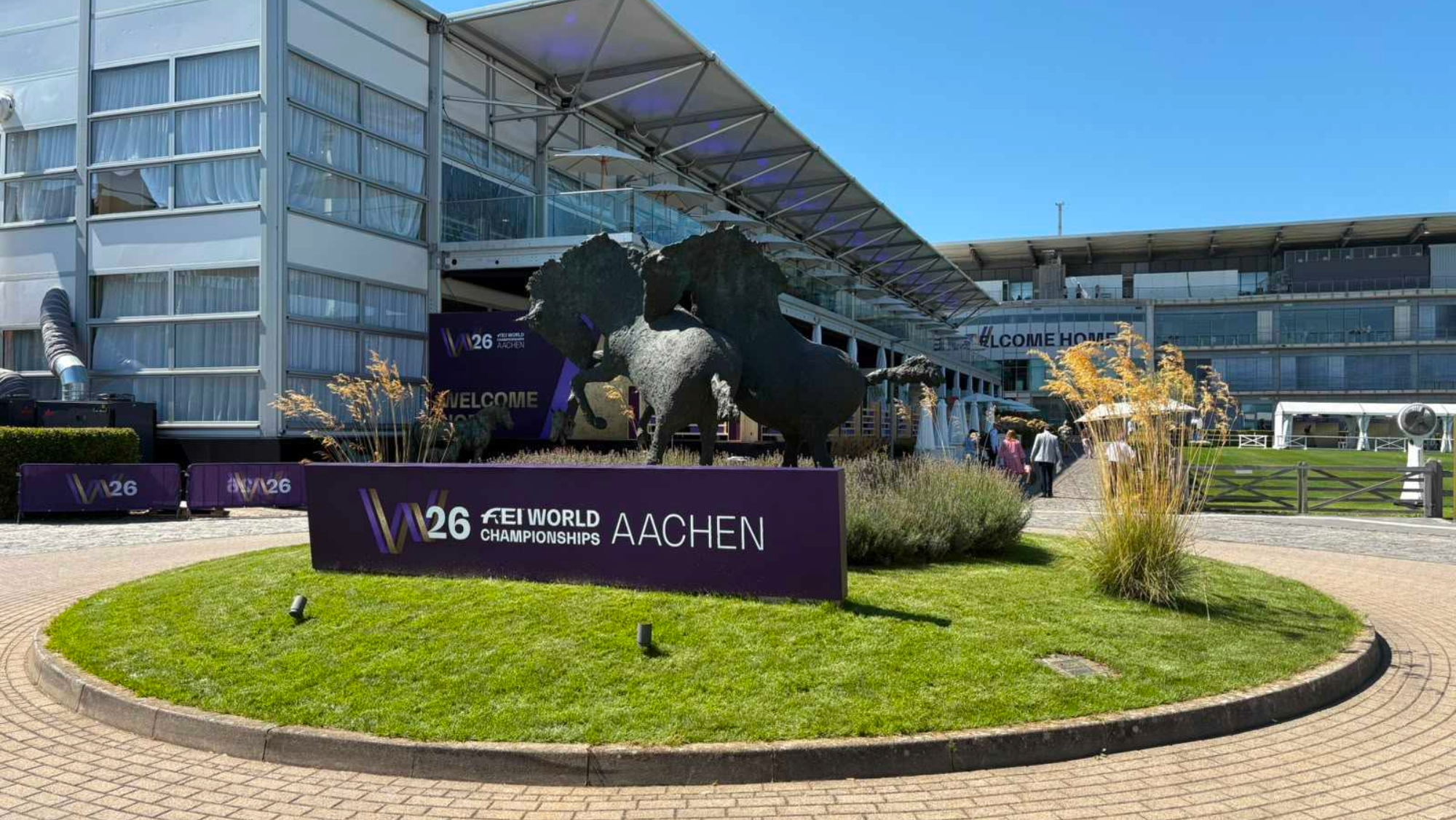 A picture of a horse statue in the entranceway to Aachen horse show