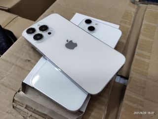 Iphone 13 Dummy In Silver
