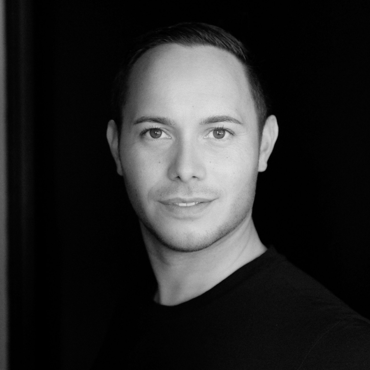 Headshot of Michael Ashton