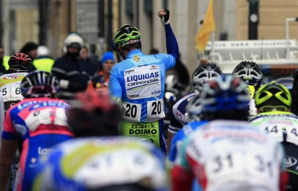 The view Elia Viviani's rivals saw on both days at the Giro della Provincia di Reggio Calabria.