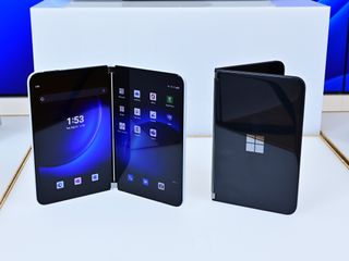 Surface Duo 2 Hero