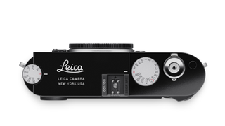 A topdown view of the Leica M11 100 Years of Leica 'New York USA', white background