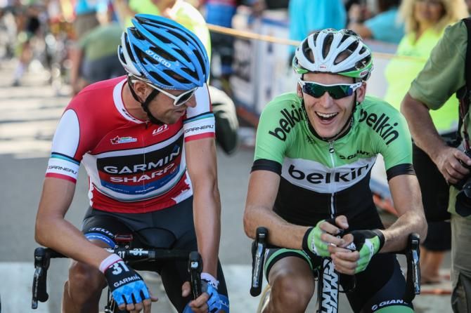 Ryder Hesjedal (Garmin Sharp) and Robert Gesink (Belkin) have a laugh on the start line.