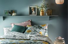 Floral bedding and decorative homeware from La Redoute