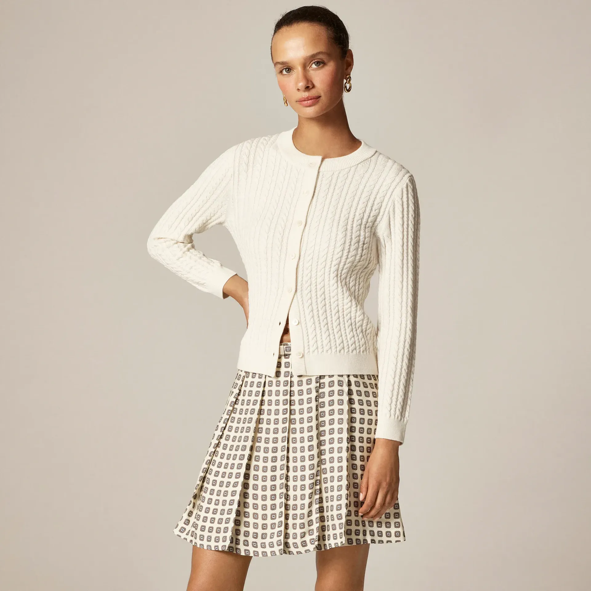 Cable-Knit Crewneck Cardigan in Merino Wool