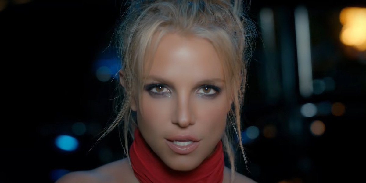 screenshot britney spears slumber party music video