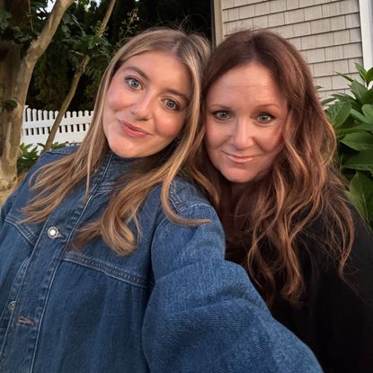 samantha and mindy holender testing sarah creal eyeliner