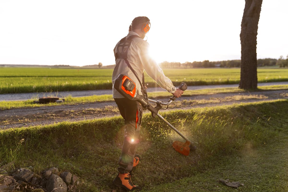 What is a brushcutter?  Warehouse