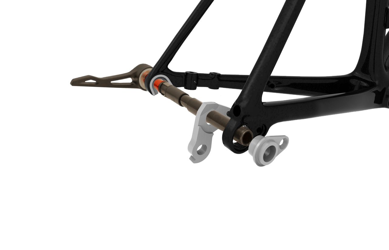 The frameset adopts Mavic's Speed Release thru-axles