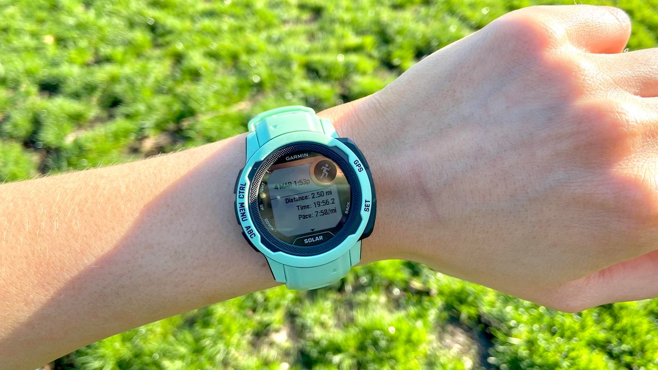 Best cheap Garmin watches deals