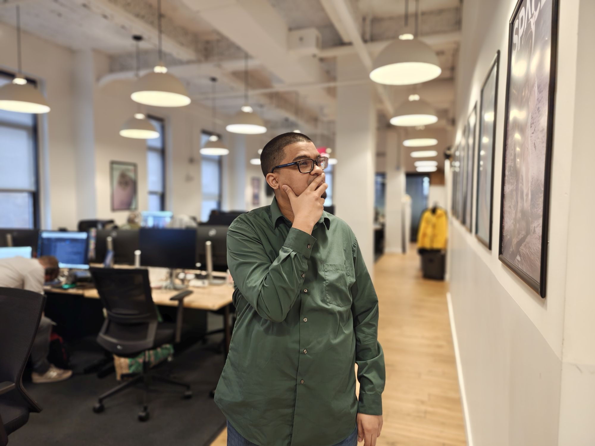 Motorola Razr Ultra 2025 portrait sample.