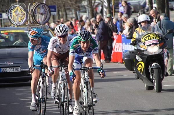 Riblon (Ag2R-La Mondiale) in the final escape, led here by Jerome Coppel (Saur-Sojasun)