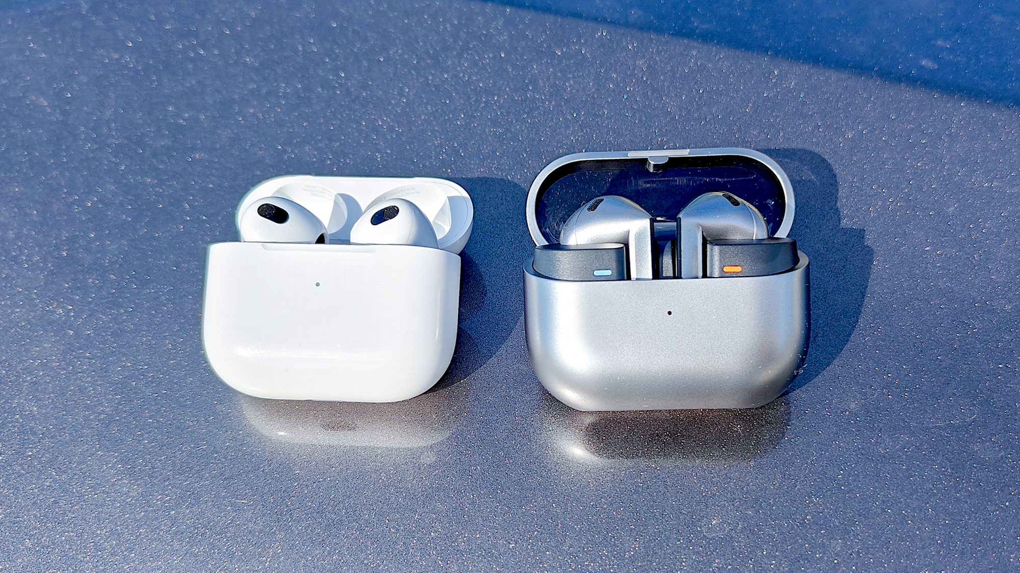 AirPods 3 vs Galaxy Buds