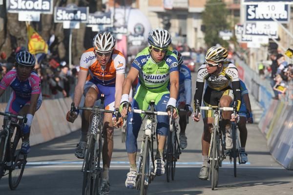 Vincenzo Nibali (Liquigas) led home the chase group.